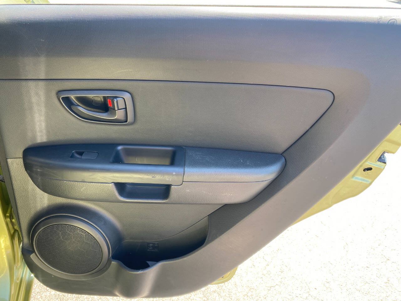 Used 2012 Kia Soul FWD image 23