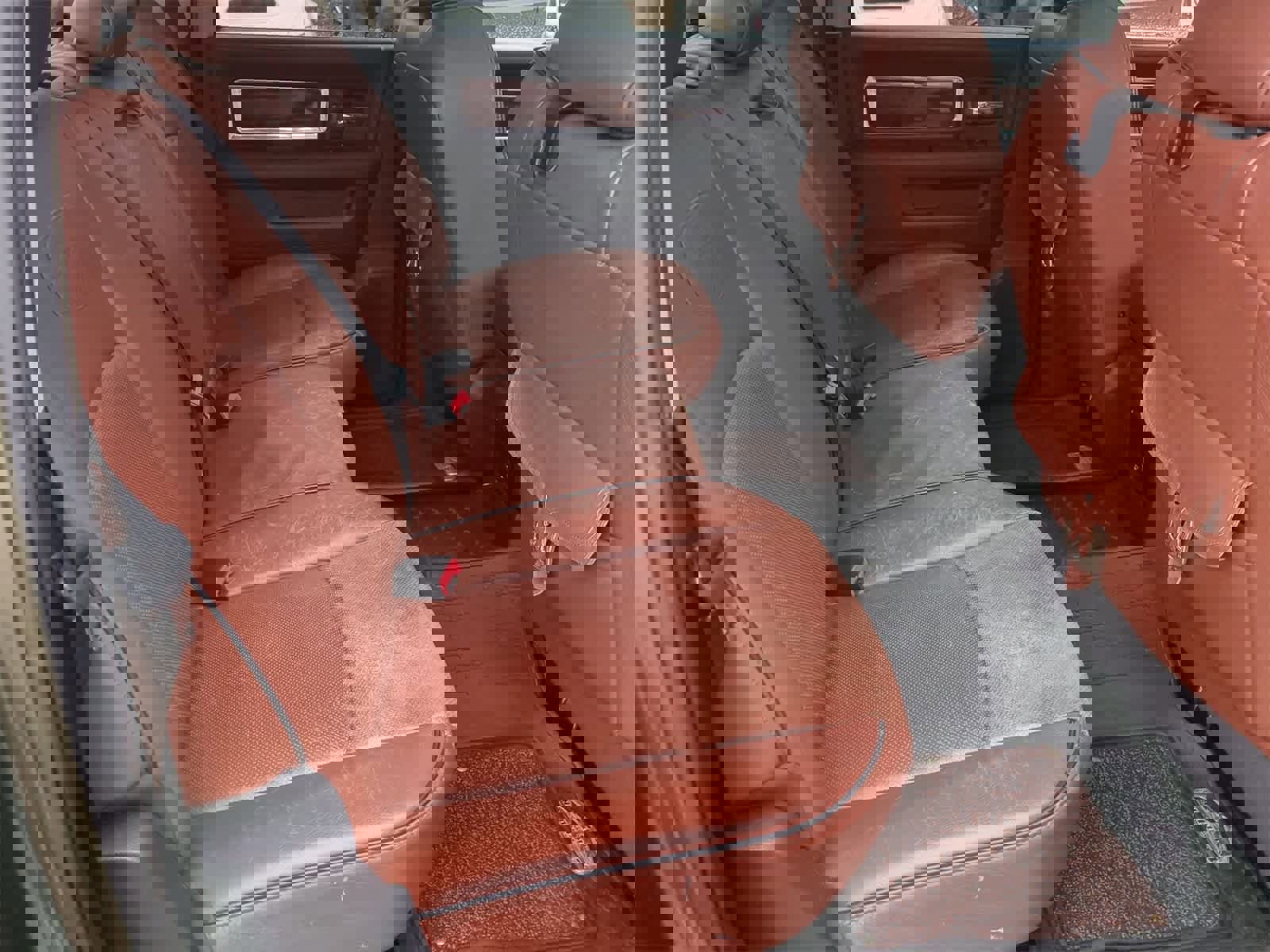 Used 2012 RAM 1500 Laramie Longhorn image 21