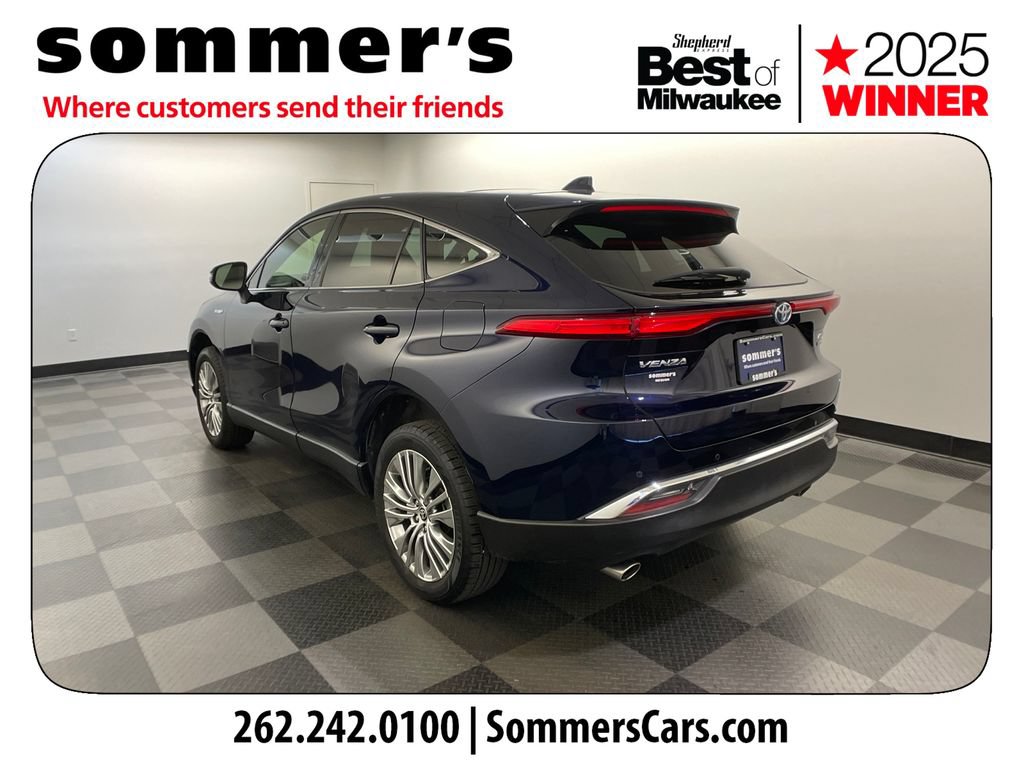 Used 2021 Toyota Venza Limited w/ Advanced Technology Package AWD/4WD image 3