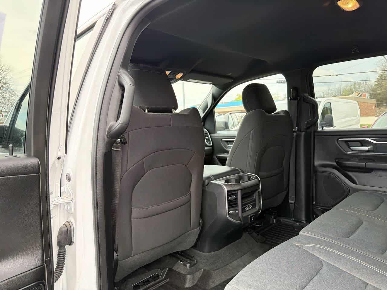 Used 2022 RAM 1500 Big Horn AWD/4WD image 23