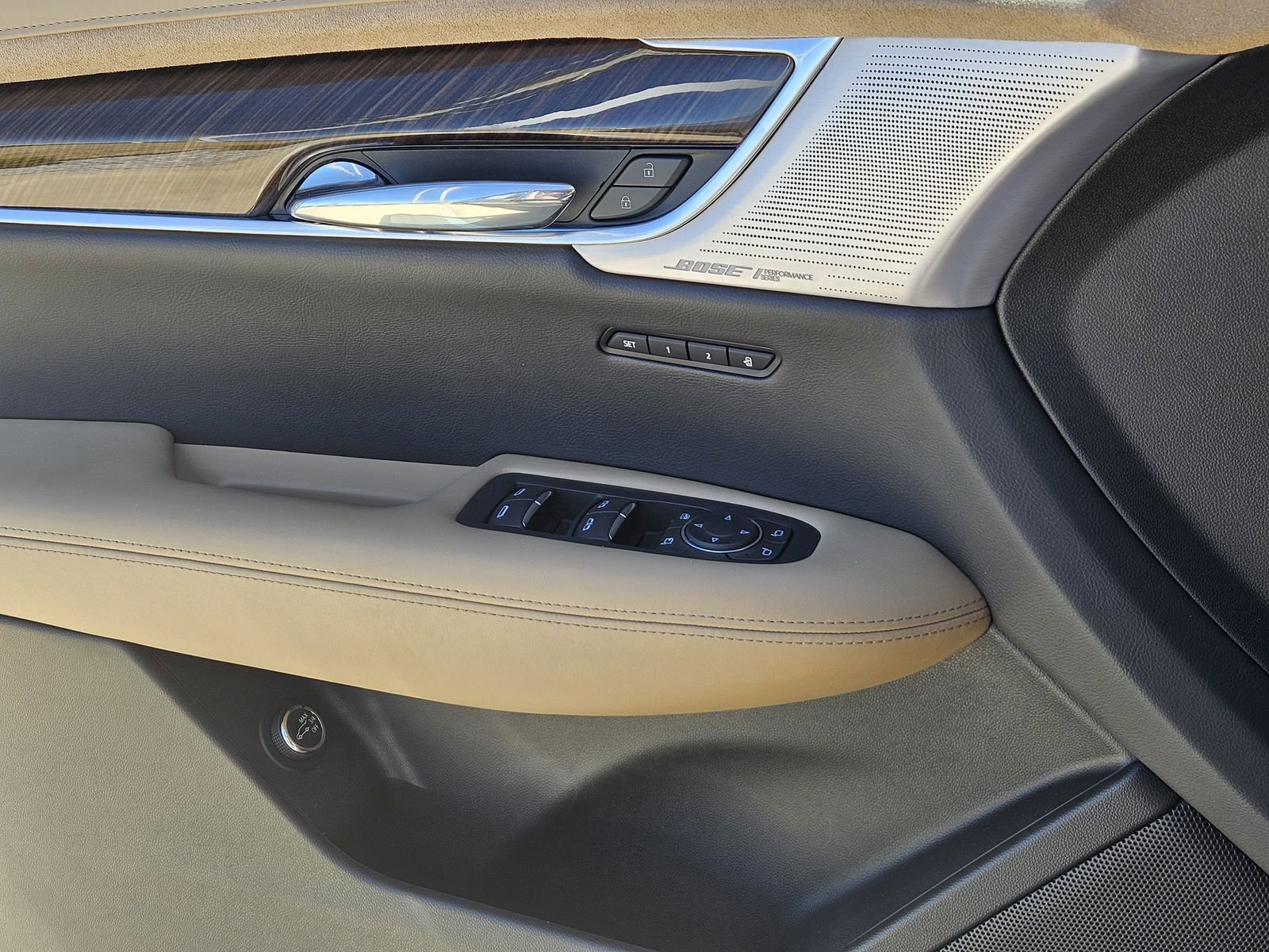 Certified 2023 Cadillac XT6 Premium Luxury w/ Platinum Package image 31