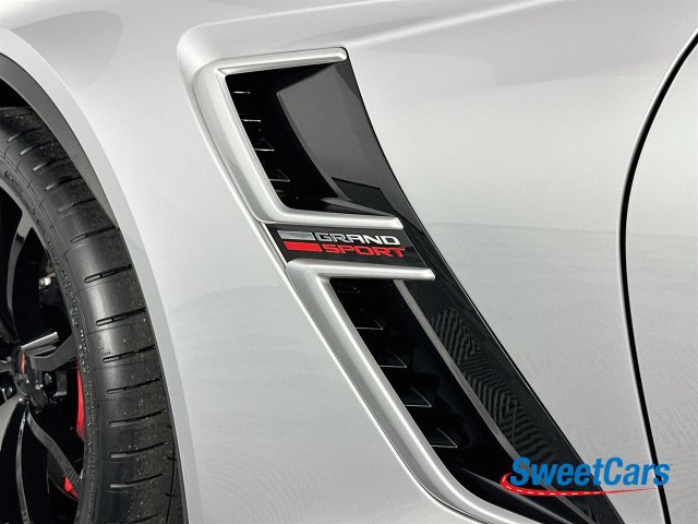 Used 2018 Chevrolet Corvette Grand Sport RWD image 48