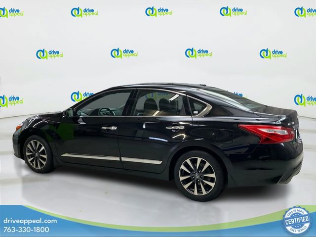 Used 2017 Nissan Altima 2.5 SV image 8