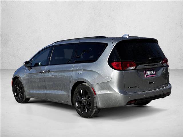 Used 2018 Chrysler Pacifica Touring-L w/ Premium Audio Group image 7