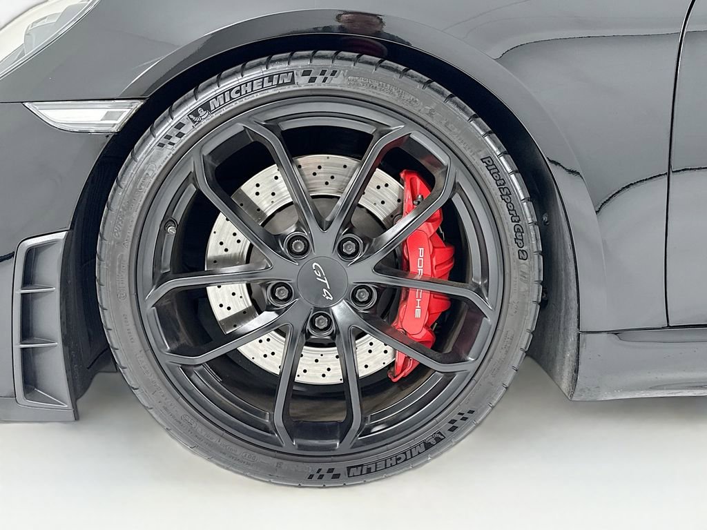 Certified 2020 Porsche 718 Cayman GT4 RWD image 30