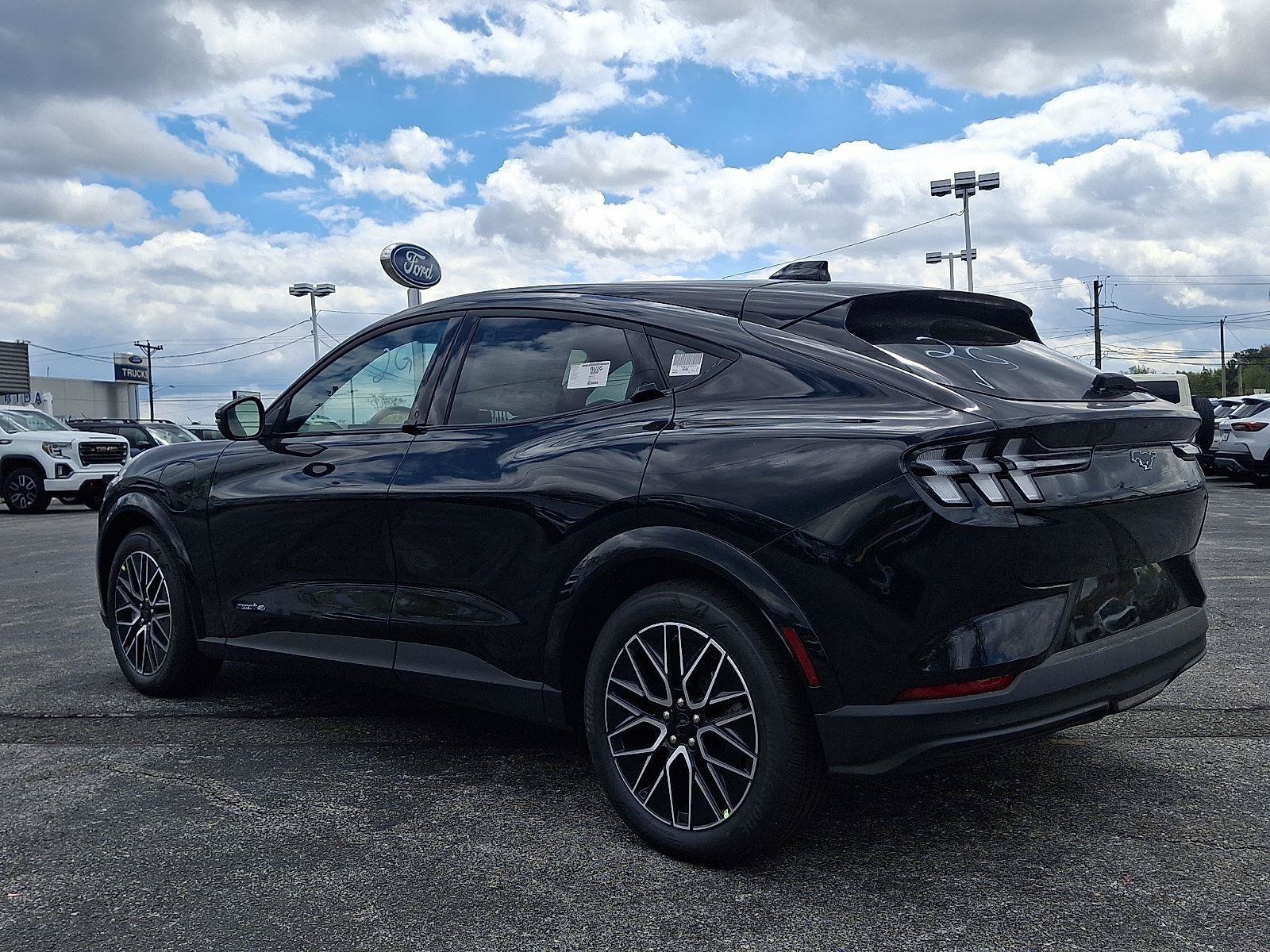 New 2026 Ford Mustang Mach-E Premium AWD/4WD image 3