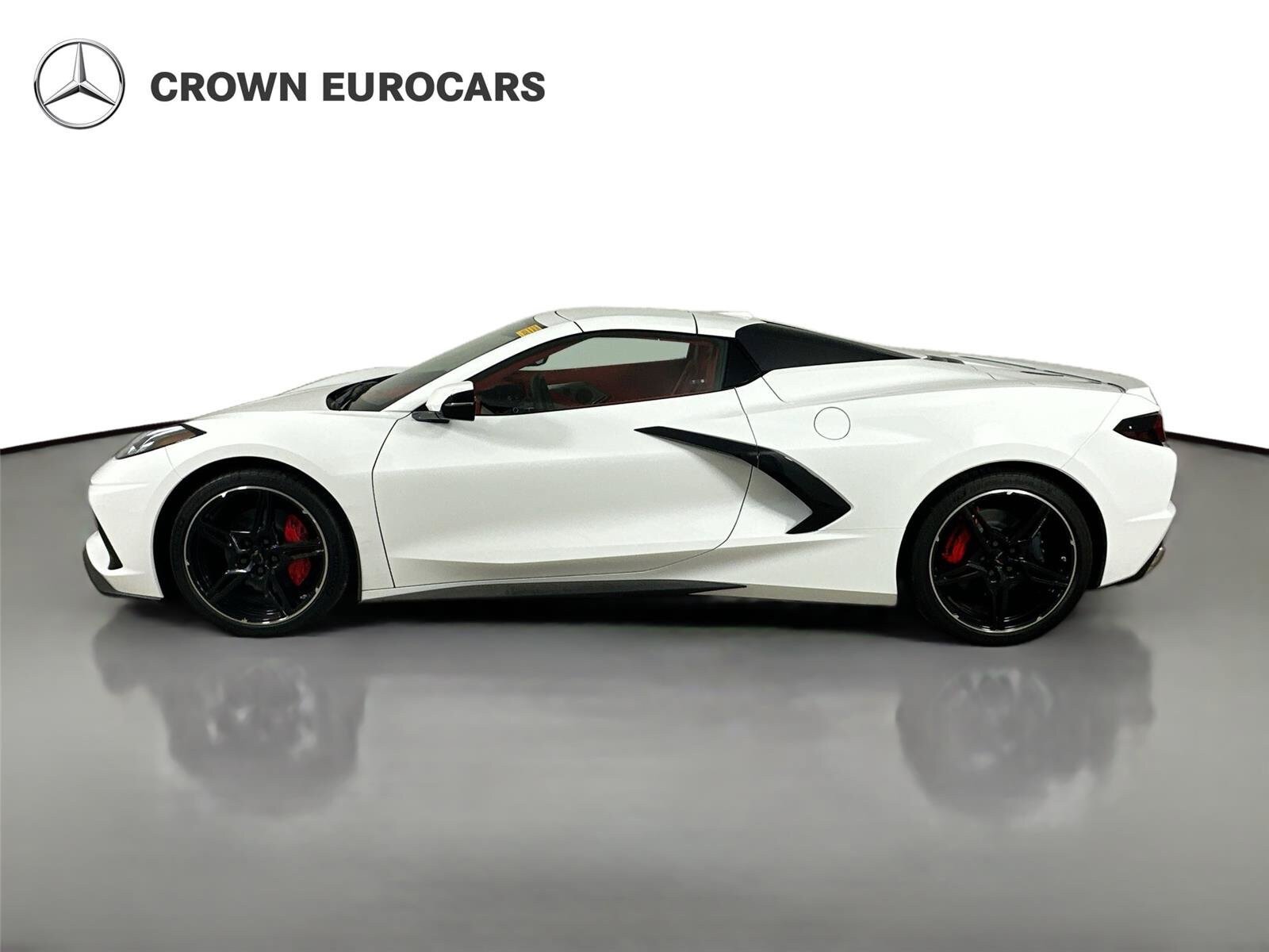 Used 2024 Chevrolet Corvette Stingray Premium Conv RWD image 5