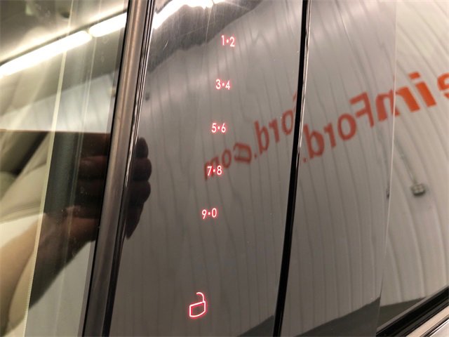 Used 2024 Lincoln Nautilus Premier w/ Equipment Group 102A image 14