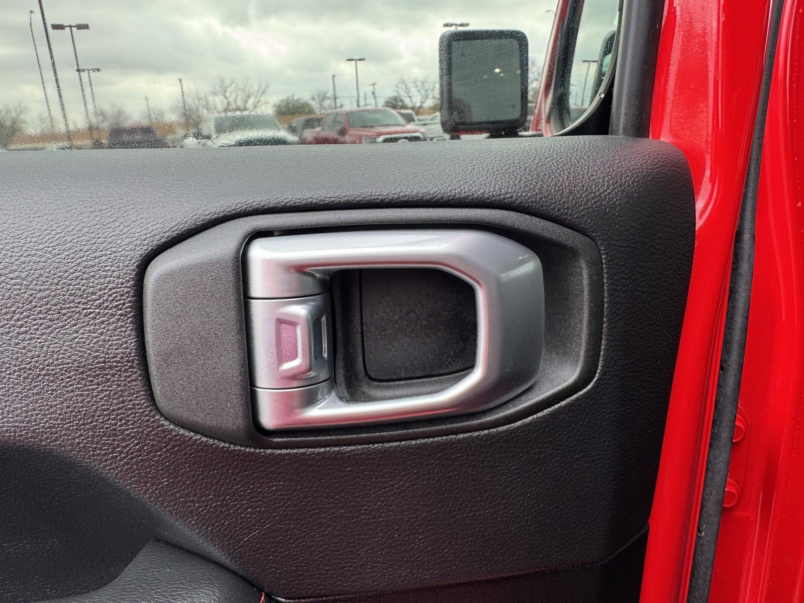 Used 2021 Jeep Wrangler Unlimited Rubicon image 26