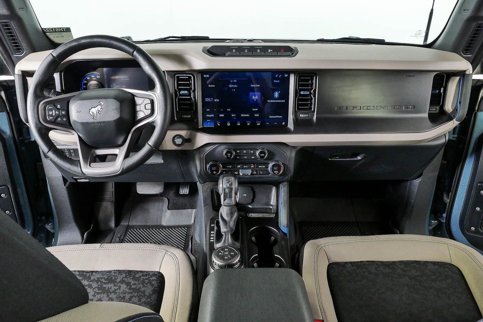 Used 2023 Ford Bronco Wildtrak AWD/4WD image 18