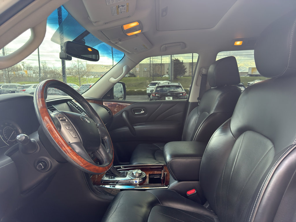 Used 2016 INFINITI QX80 Limited image 8