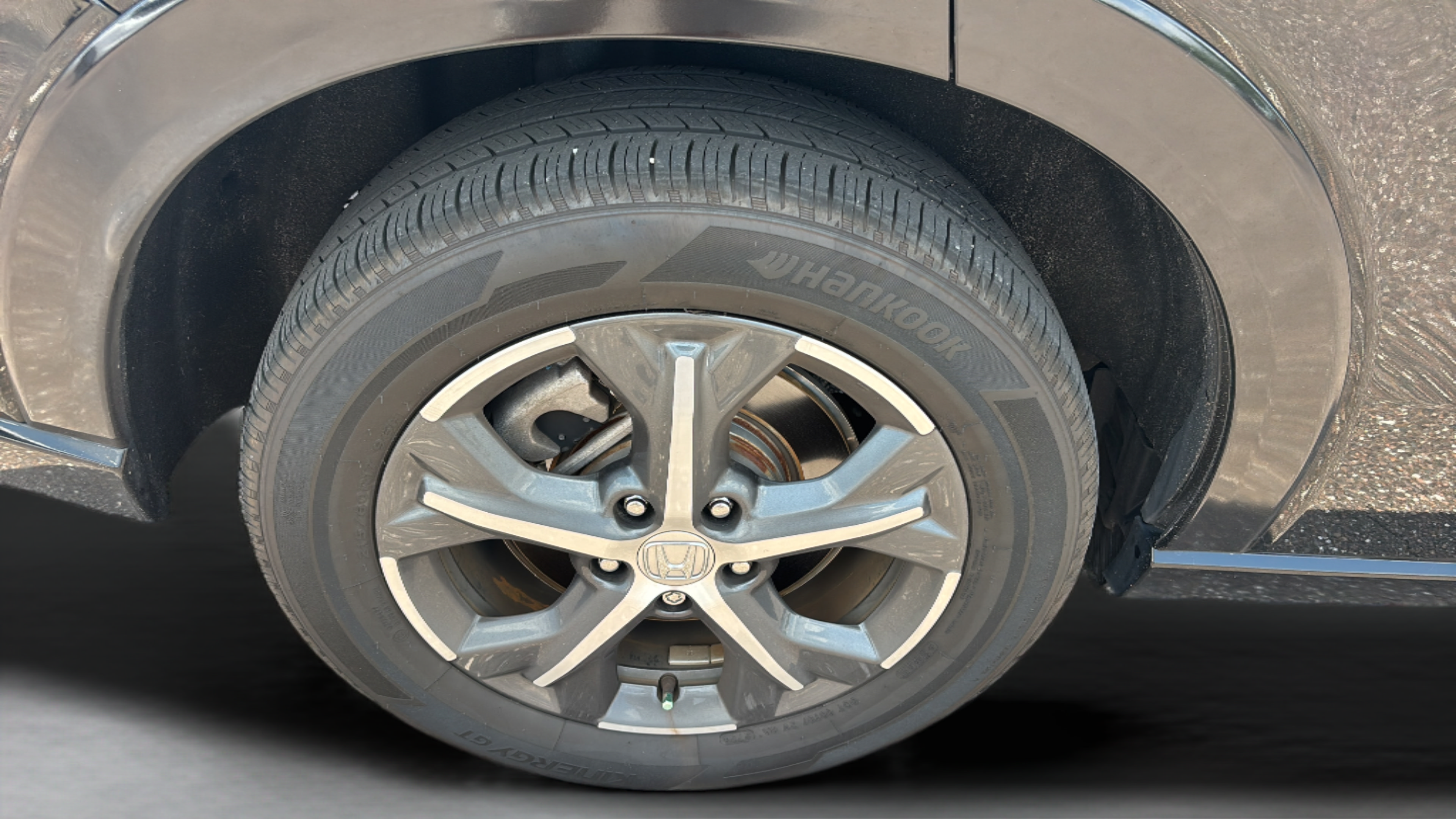 Certified 2025 Honda HR-V EX-L image 18