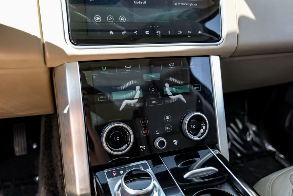 Used 2020 Land Rover Range Rover HSE AWD/4WD image 28