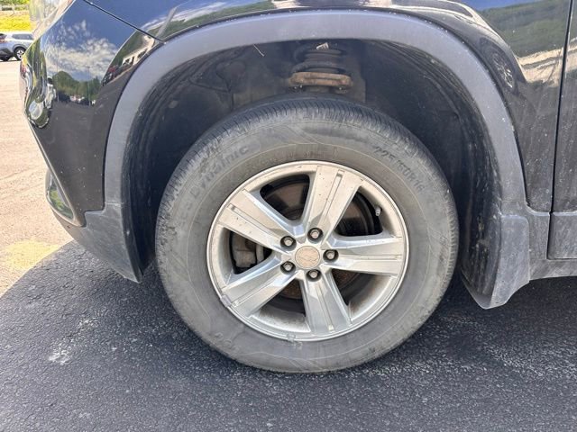 Used 2017 Chevrolet Trax LS w/ LPO, Protection Package AWD/4WD image 12
