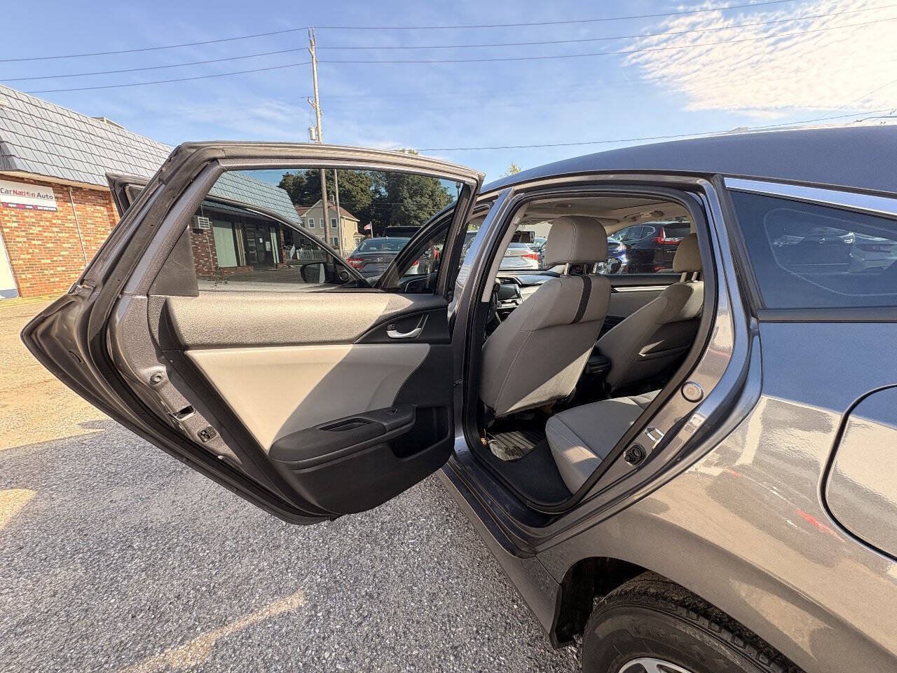 Used 2018 Honda Civic EX image 15
