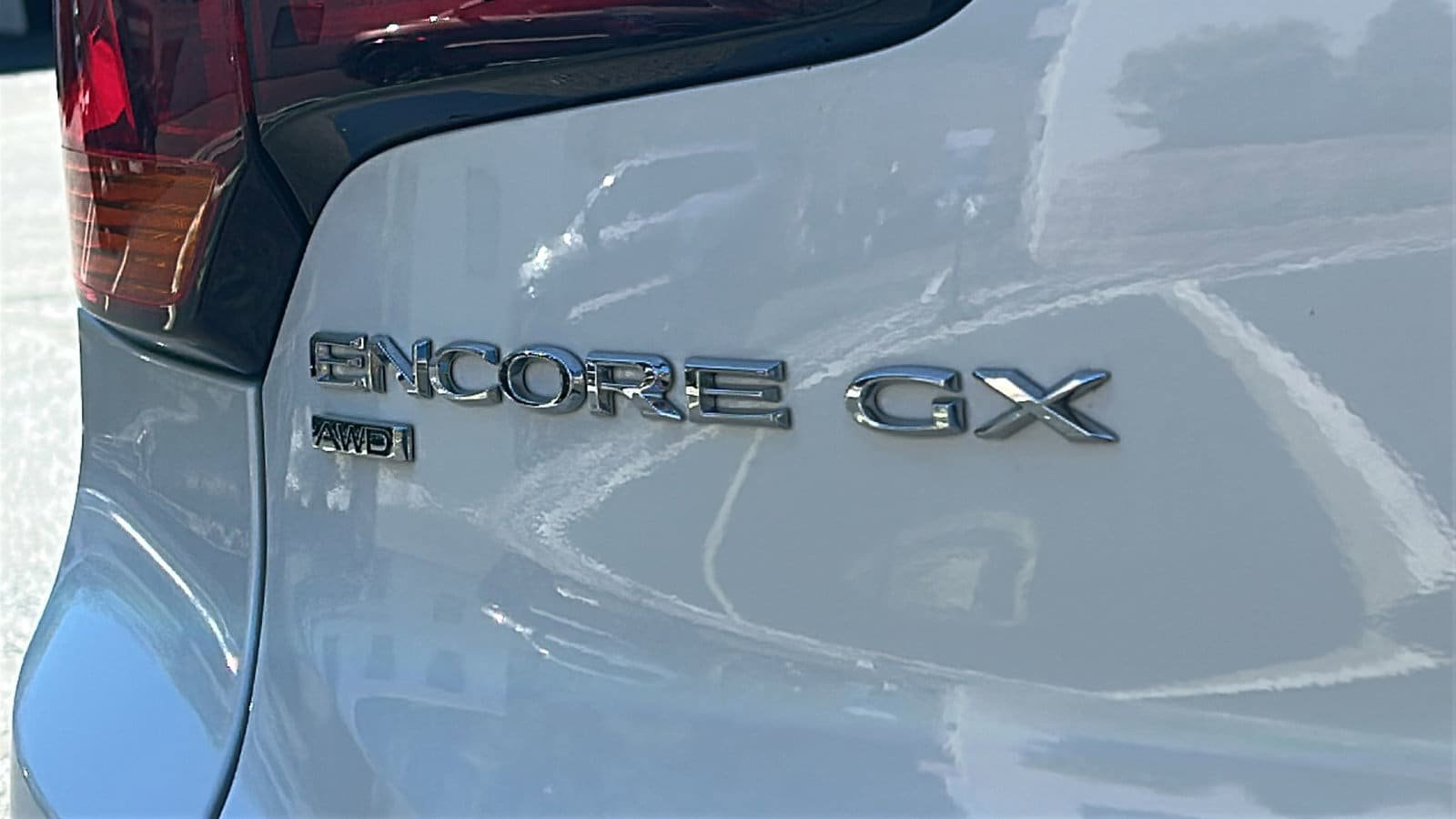 Used 2023 Buick Encore GX Essence w/ Experience Buick Package AWD/4WD image 6