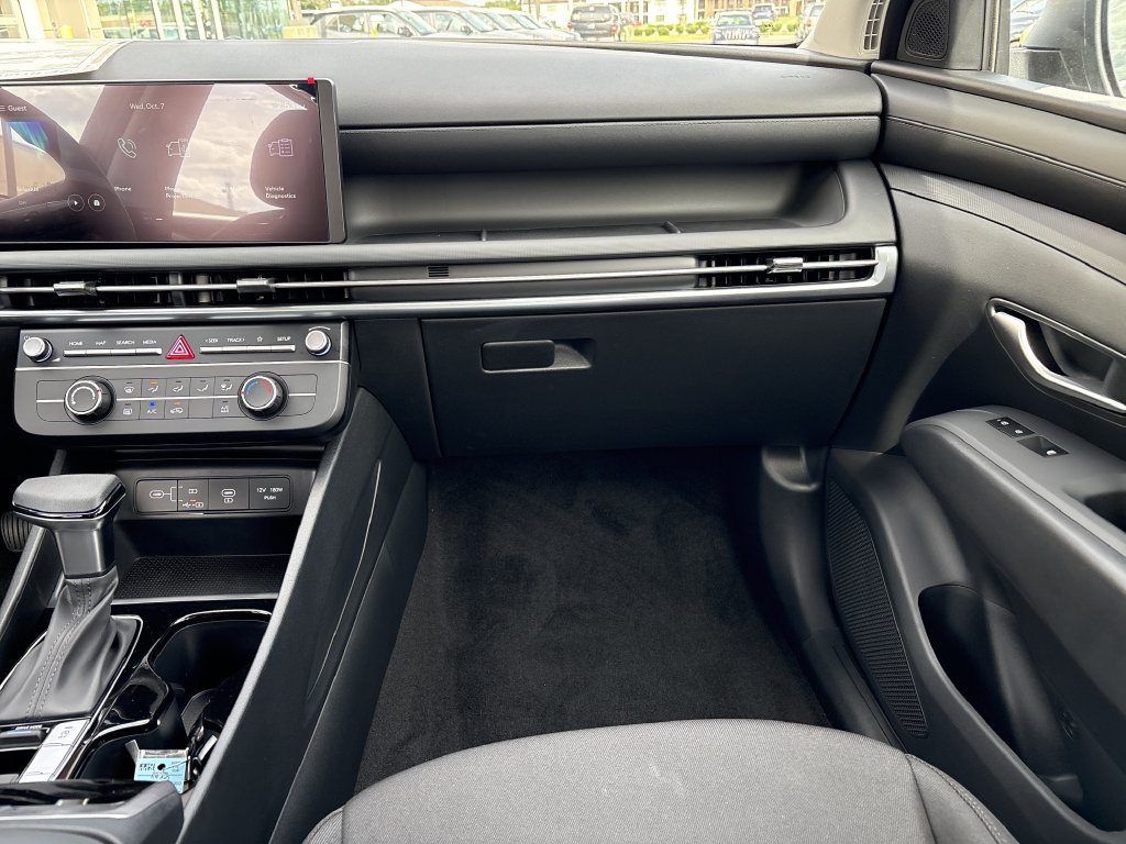 New 2026 Hyundai Tucson SE FWD image 16