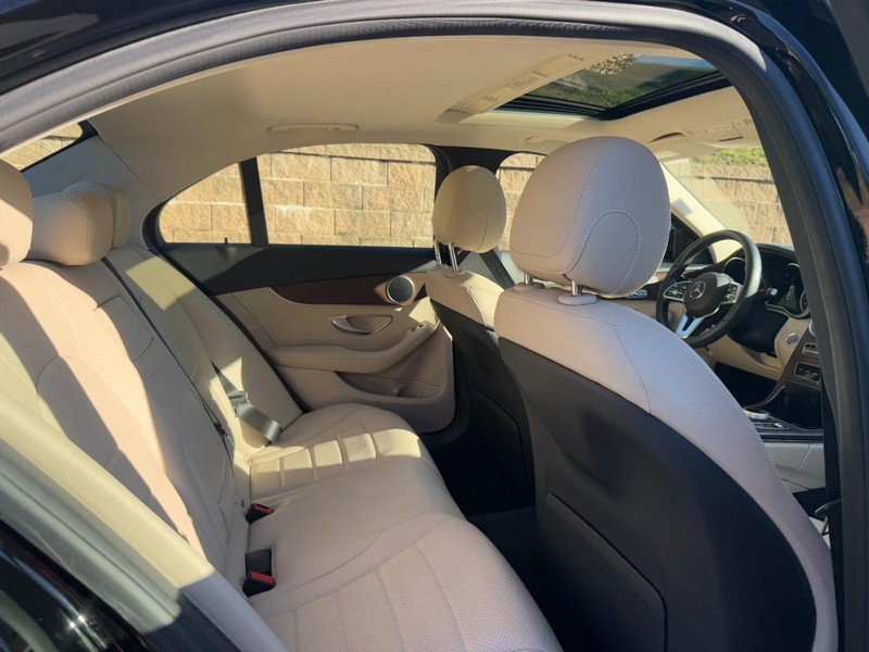 Used 2020 Mercedes-Benz C 300 4MATIC Sedan image 10