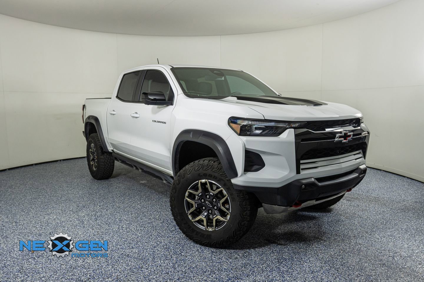 Used 2024 Chevrolet Colorado ZR2 w/ ZR2 Convenience Package III