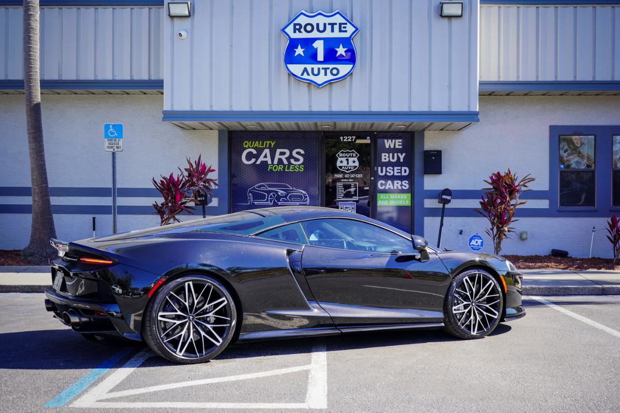 Used 2021 McLaren GT image 4