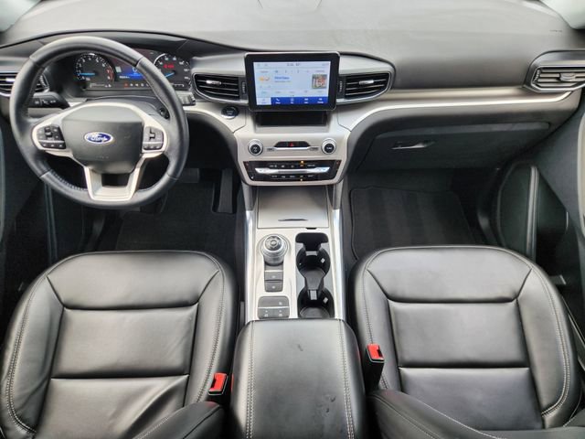 Used 2022 Ford Explorer XLT w/ Equipment Group 202A RWD image 26