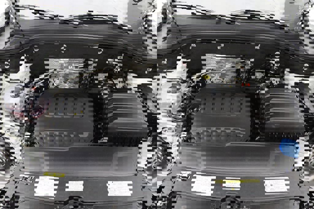 Used 2025 Volkswagen Atlas SE image 26