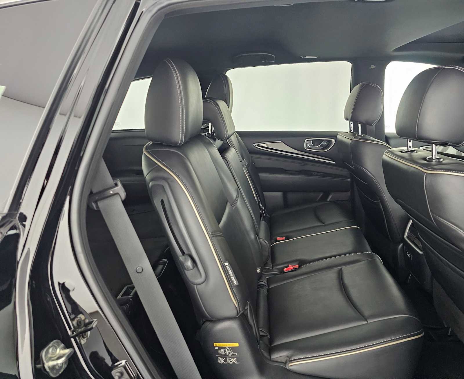 Used 2020 INFINITI QX60 Luxe w/ Edition 30 Essential Package image 12