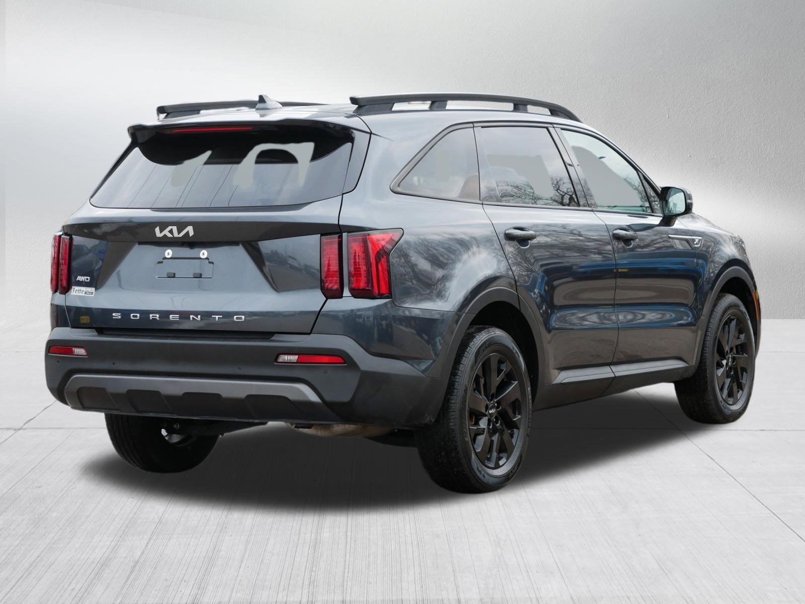 Certified 2022 Kia Sorento S image 7