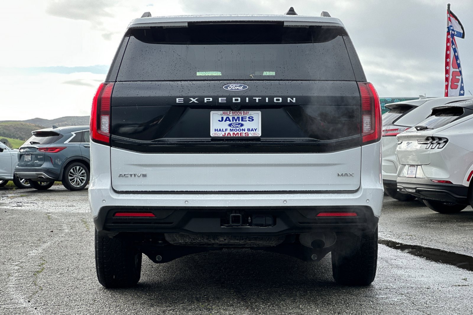 Used 2025 Ford Expedition Max Active image 4
