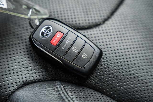 Used 2022 Toyota Tundra SR5 image 36