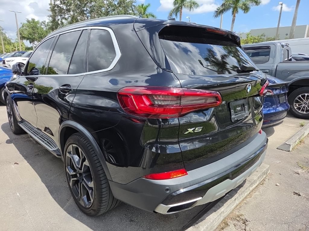Used 2019 BMW X5 xDrive40i w/ Convenience Package AWD/4WD image 8