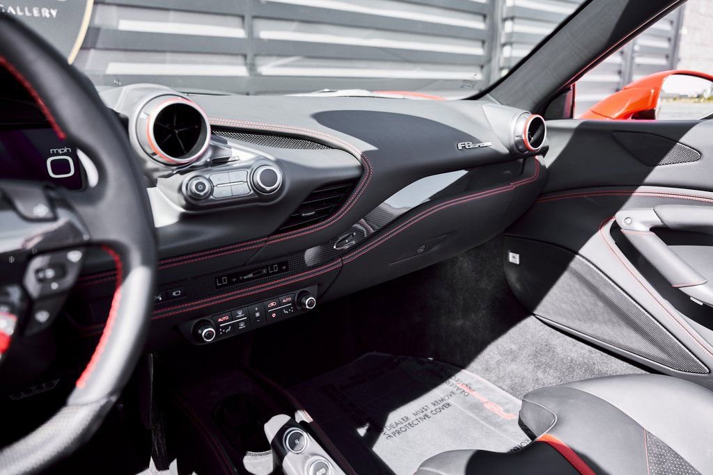 Used 2022 Ferrari F8 Tributo image 66