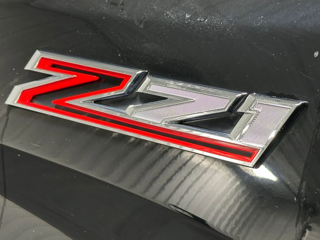 Used 2019 Chevrolet Silverado 1500 LT w/ All-Star Edition image 5