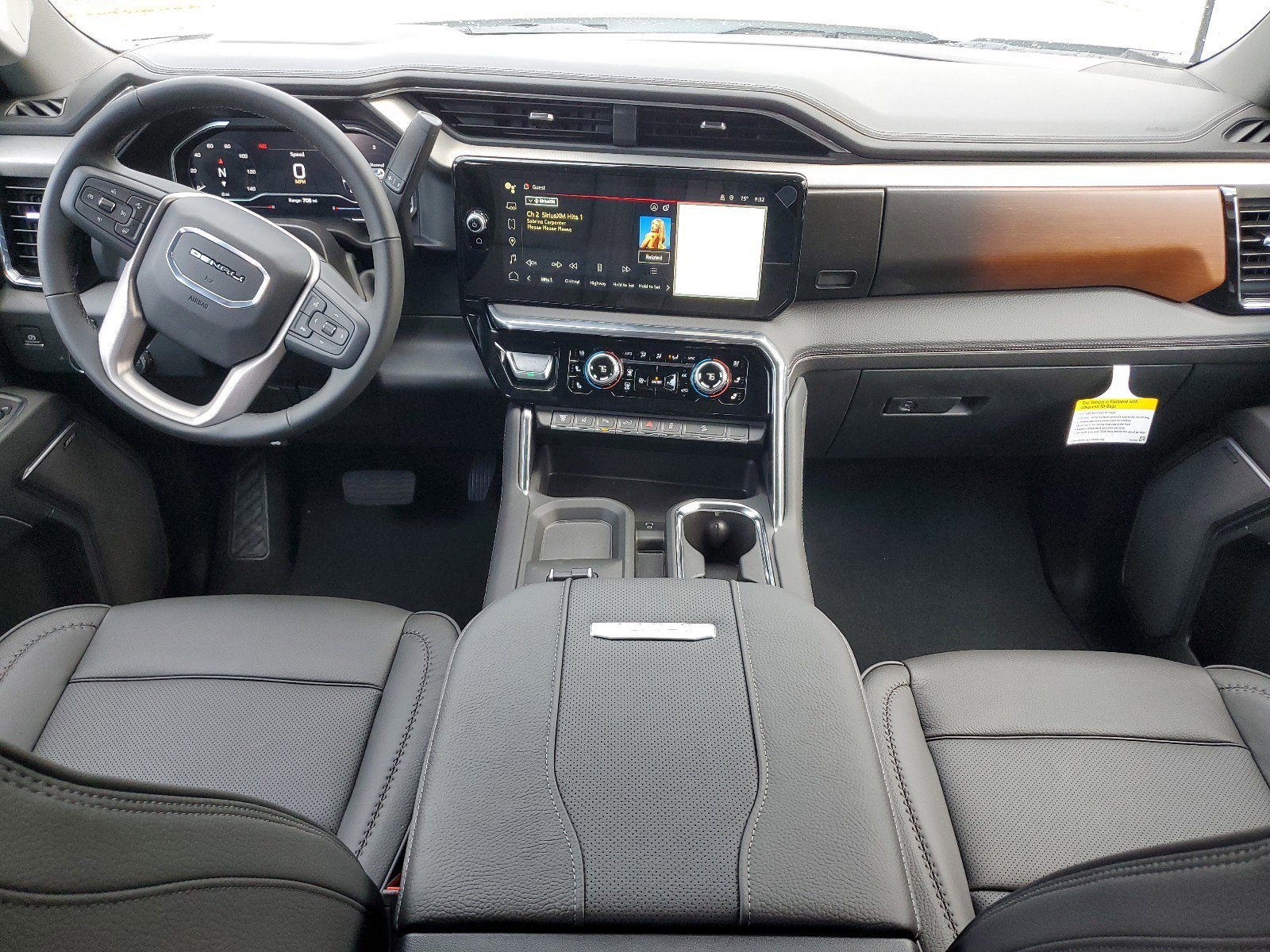 New 2025 GMC Sierra 2500 Denali image 16