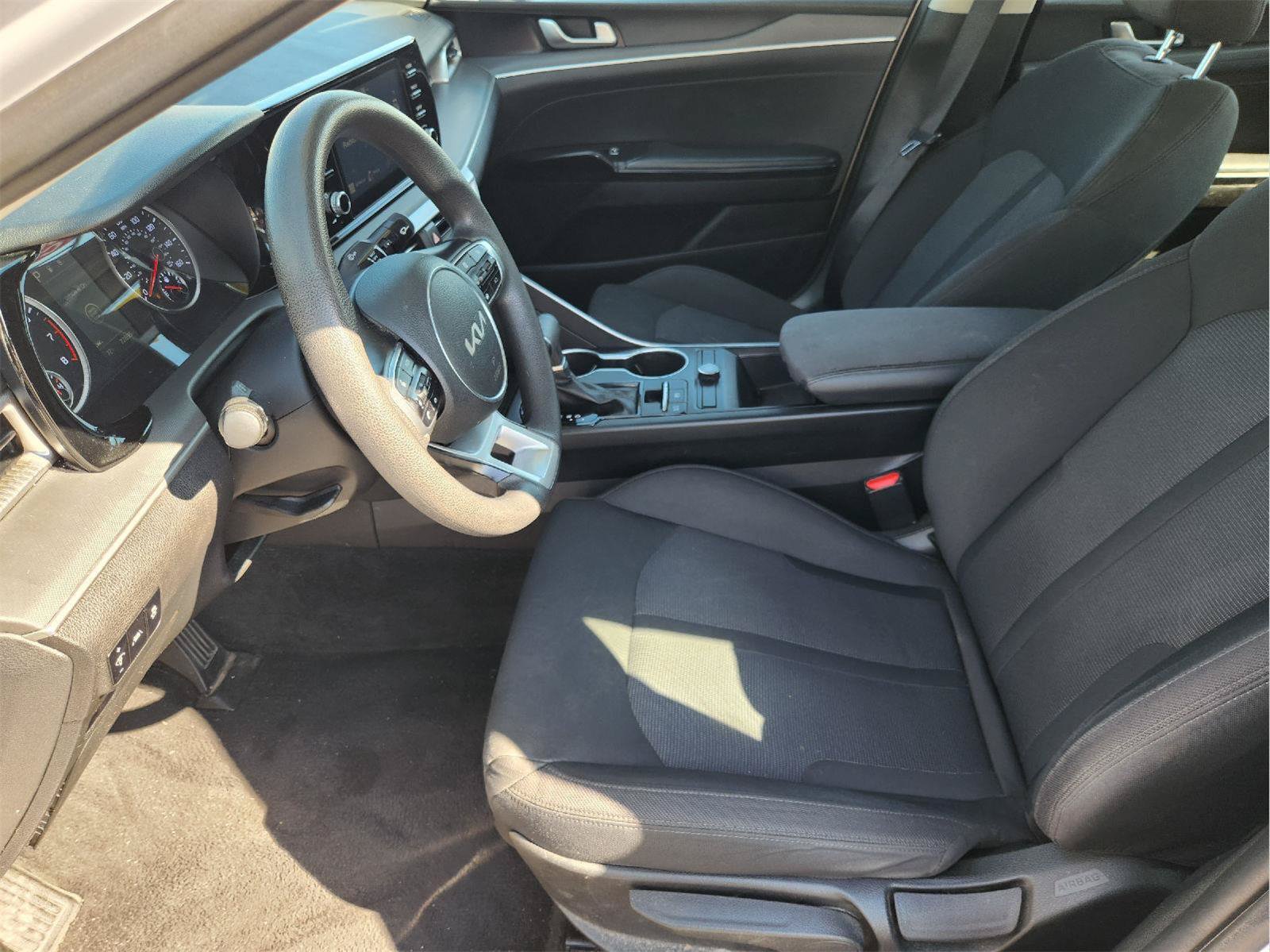 Used 2022 Kia K5 LXS FWD image 14