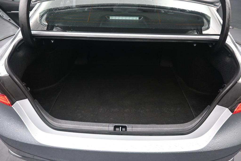 Used 2024 Toyota Camry XSE FWD image 28