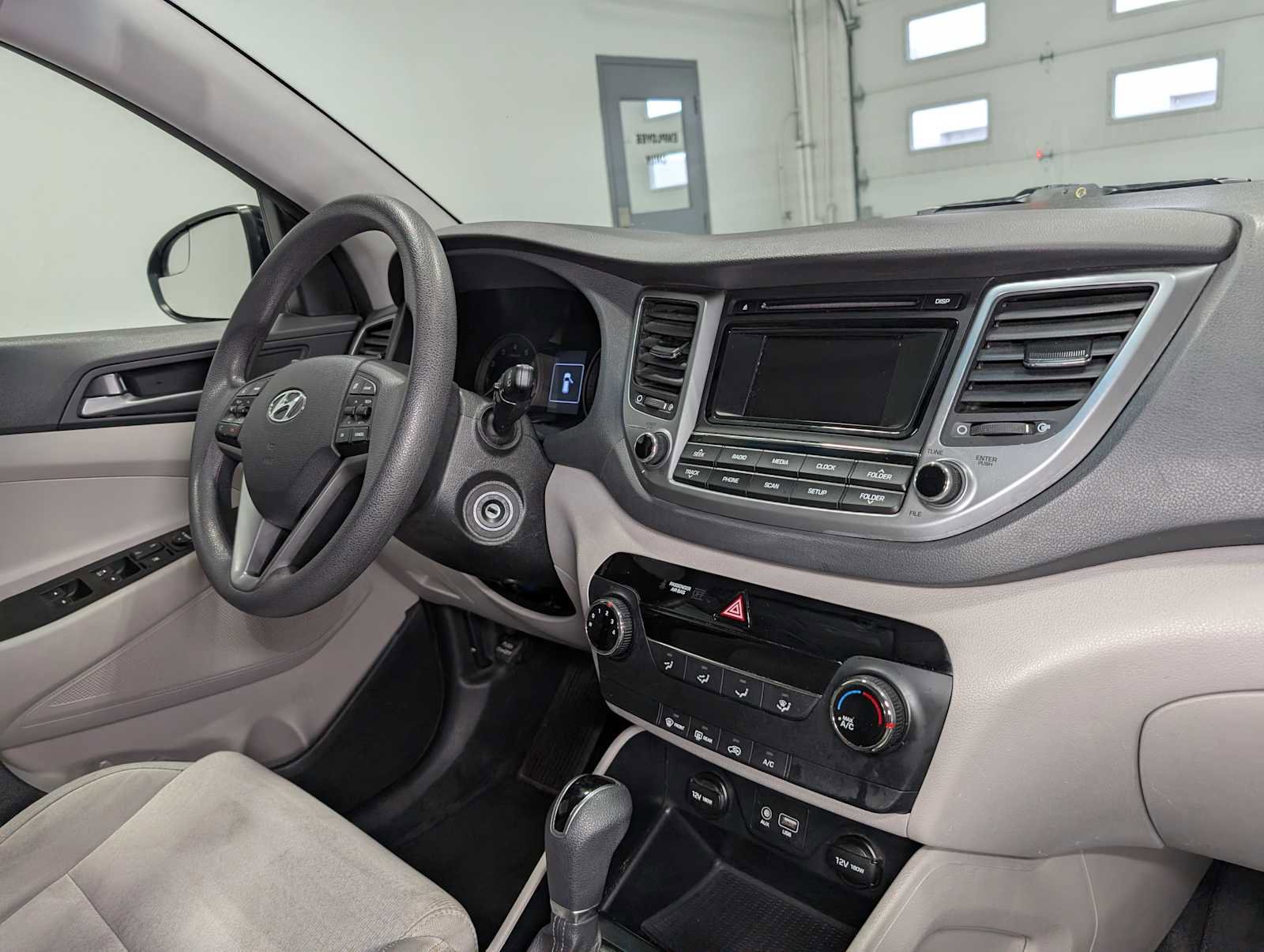 Used 2018 Hyundai Tucson SE AWD/4WD image 41