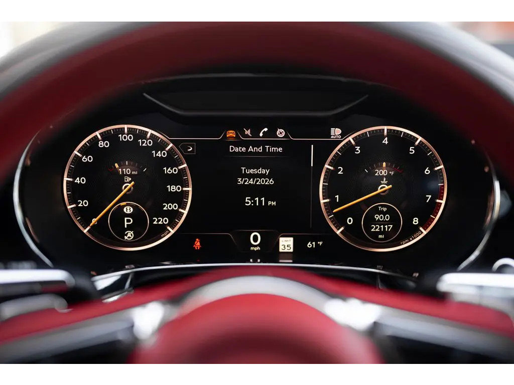 Used 2021 Bentley Continental GT V8 image 40