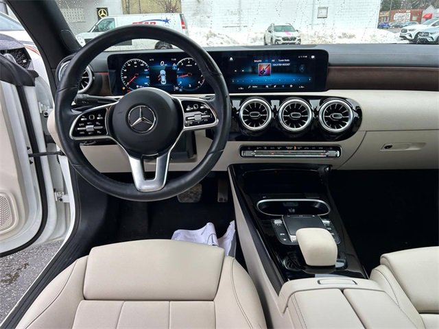 Certified 2023 Mercedes-Benz CLA 250 4MATIC image 16