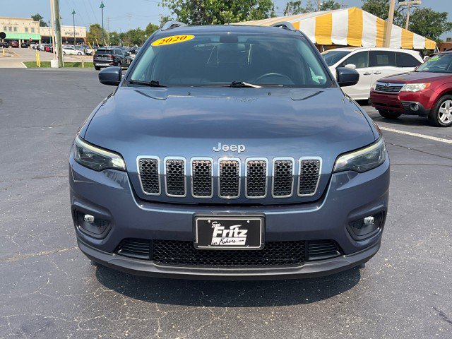 Used 2020 Jeep Cherokee Latitude Plus w/ Cold Weather Group AWD/4WD image 2