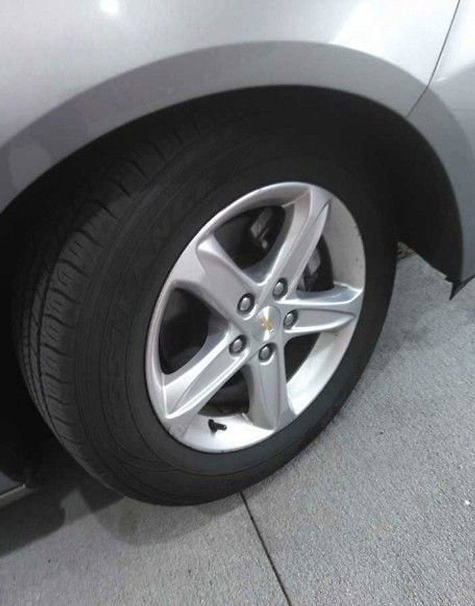 Used 2023 Chevrolet Malibu LT FWD image 18