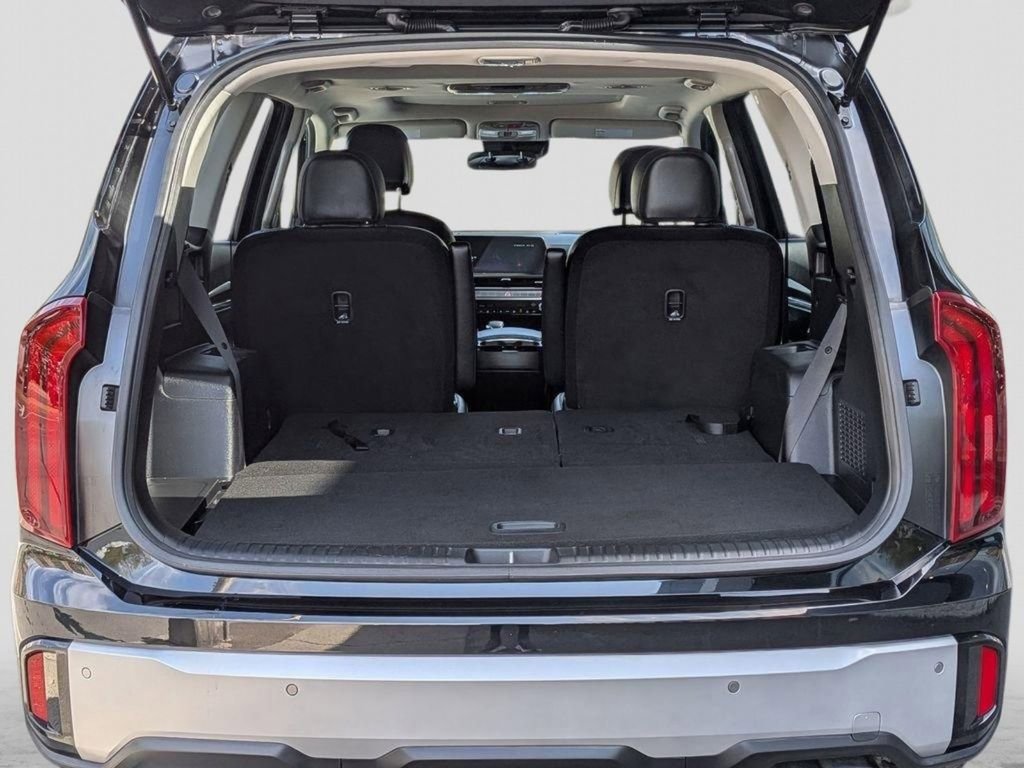 Certified 2024 Kia Telluride S w/ S Sunroof Package image 8