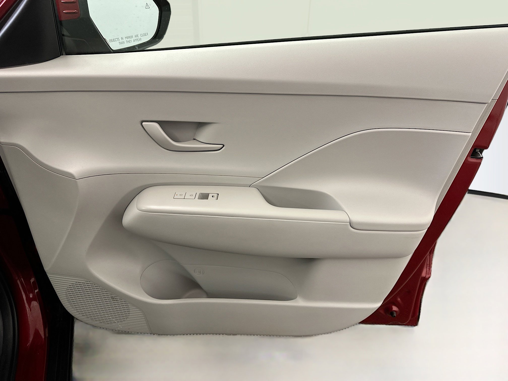 Used 2025 Hyundai Kona SEL image 32