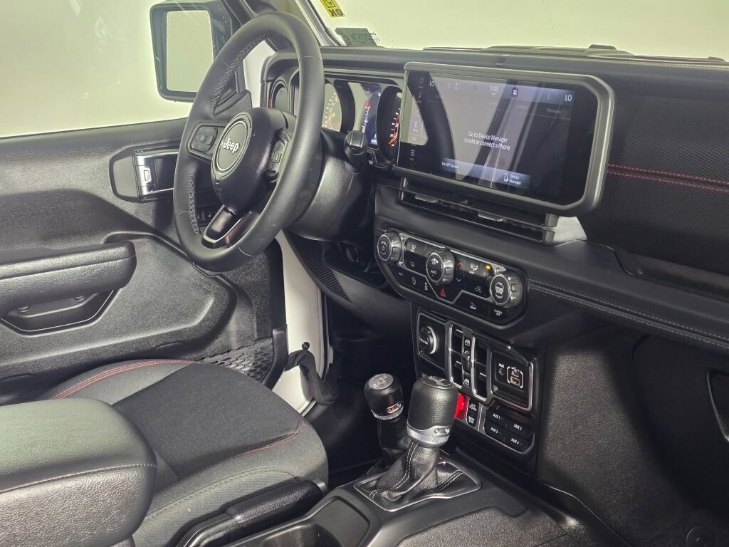 Used 2026 Jeep Wrangler Unlimited Rubicon AWD/4WD image 42