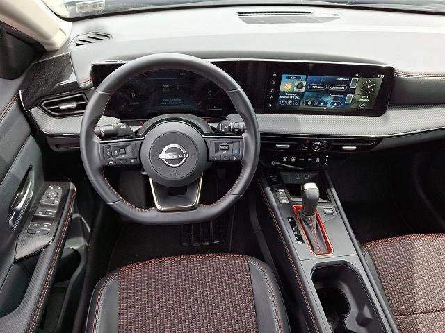 Certified 2025 Nissan Kicks SR AWD/4WD image 12