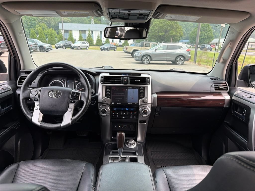 Used 2024 Toyota 4Runner Limited AWD/4WD image 7