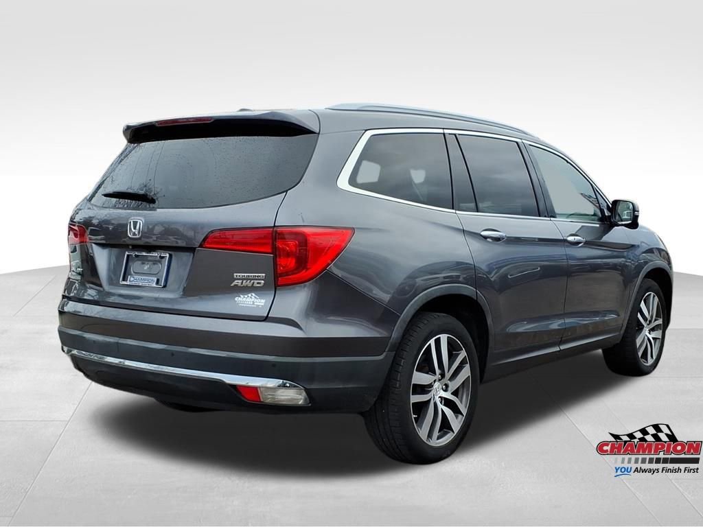 Used 2016 Honda Pilot Touring image 4