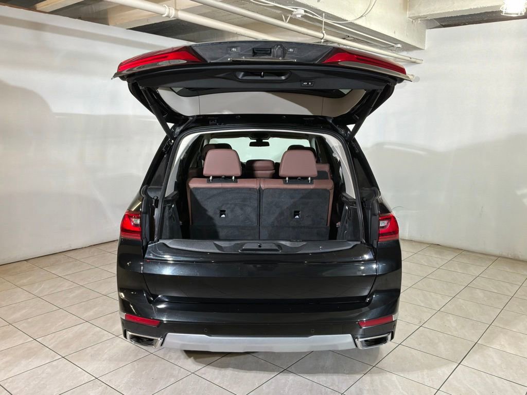 Used 2020 BMW X7 xDrive40i w/ Premium Package image 23