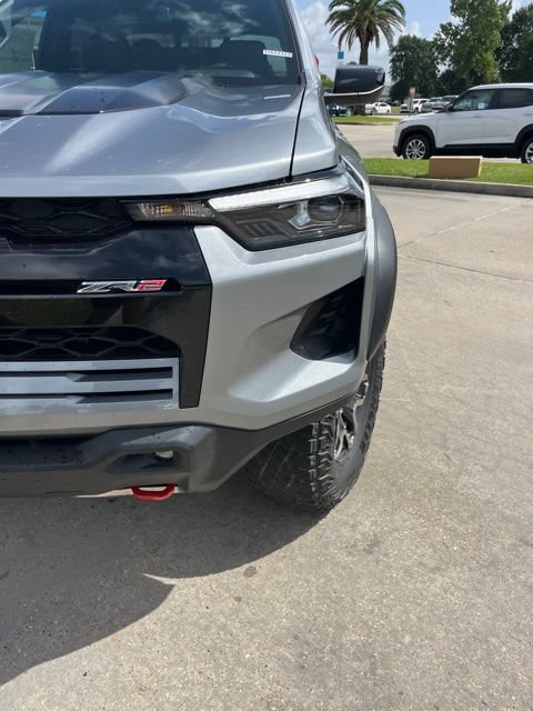 New 2026 Chevrolet Colorado ZR2 w/ Technology Package AWD/4WD image 14