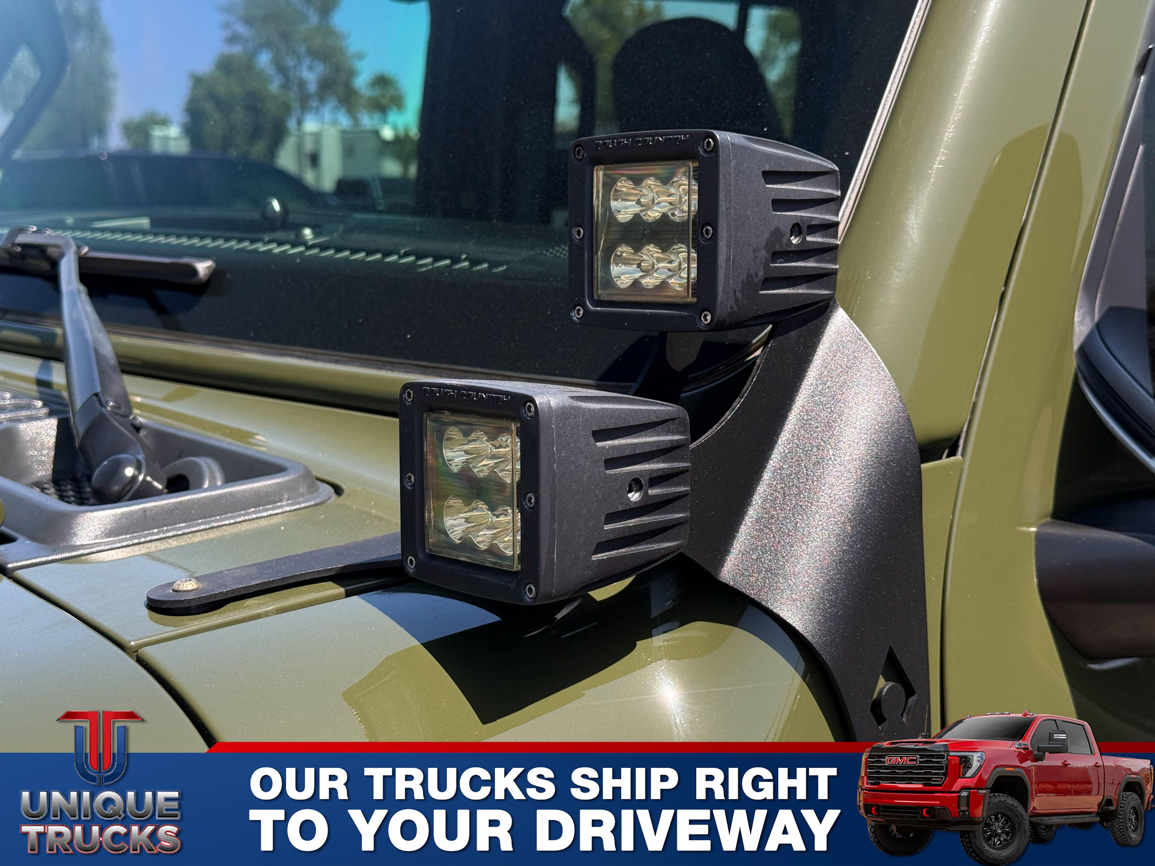 Used 2021 Jeep Gladiator Willys AWD/4WD image 17